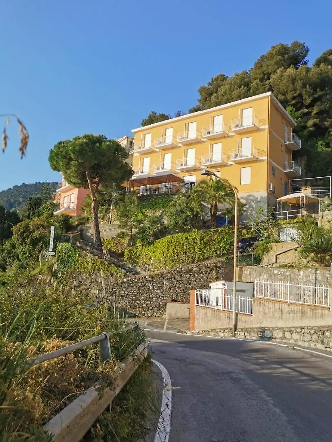Hotel Pineta Laigueglia