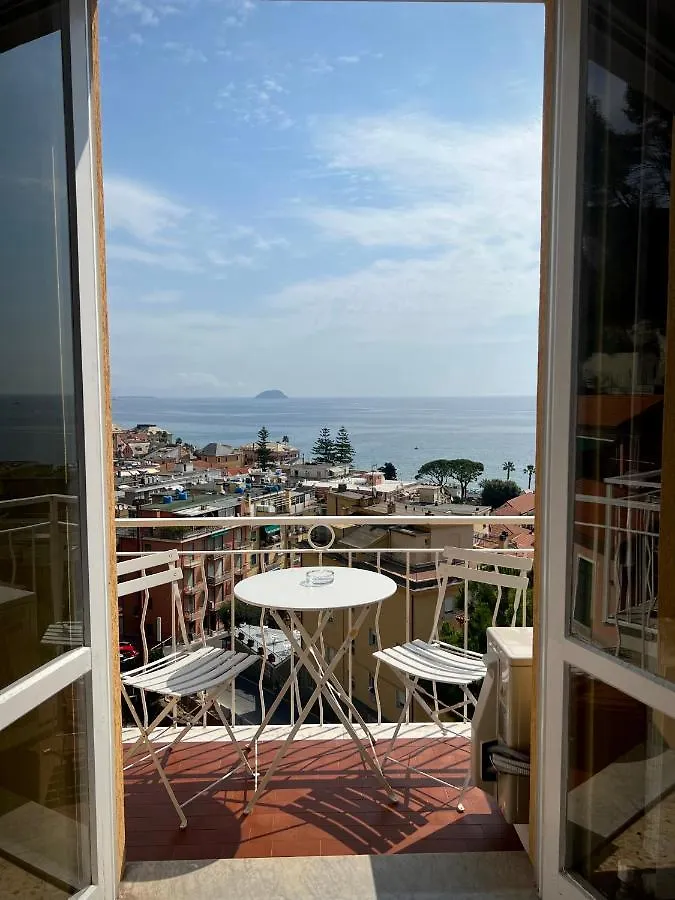 Hotel Pineta Laigueglia Italy